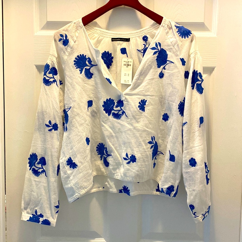 Abercrombie boho top💙